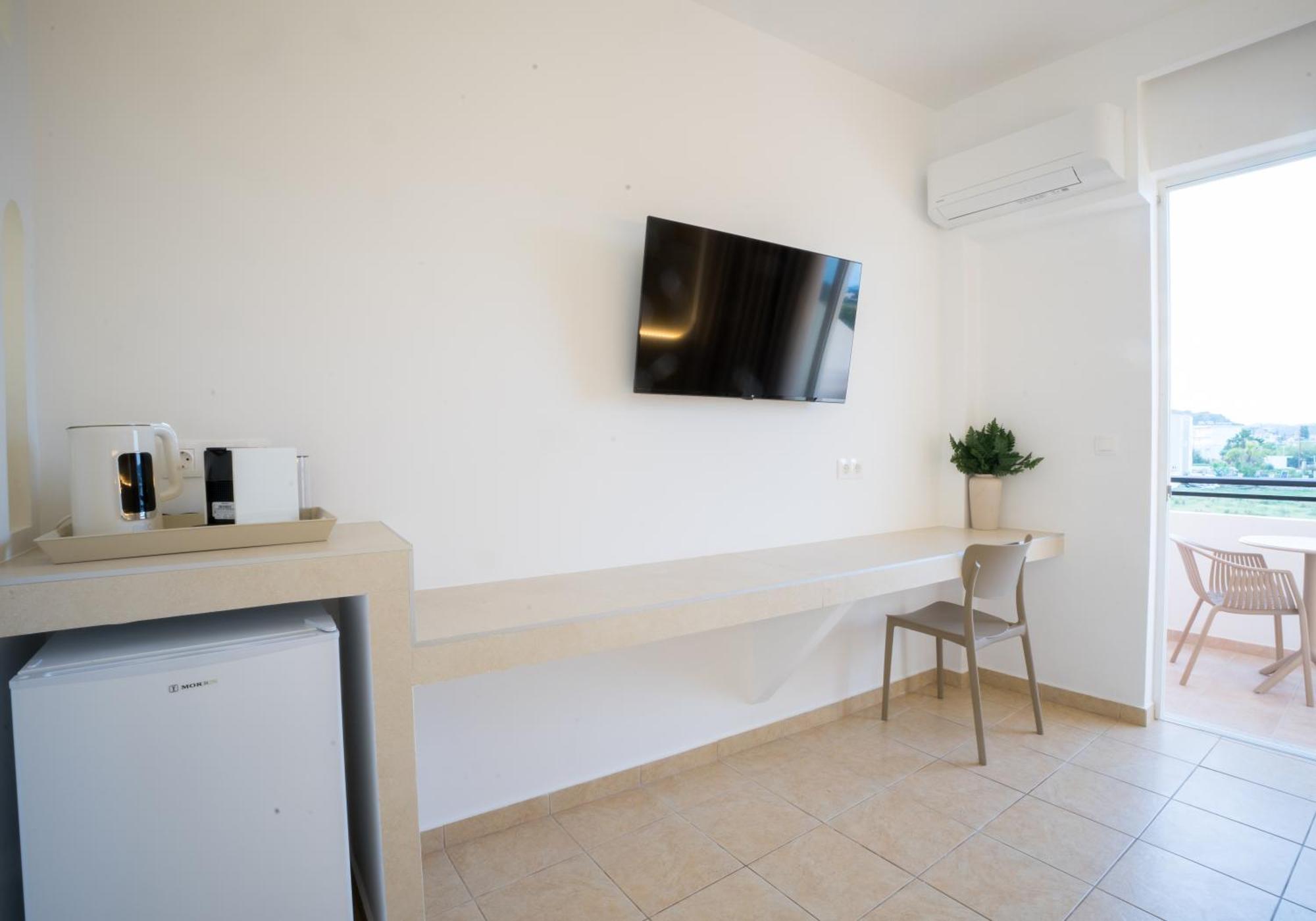 Diamond Apartments Faliraki Bagian luar foto